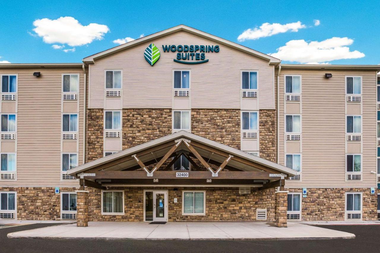 Woodspring Suites Detroit Madison Heights Eksteriør bilde