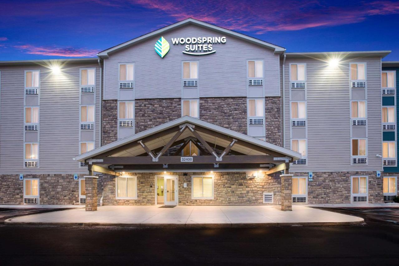 Woodspring Suites Detroit Madison Heights Eksteriør bilde
